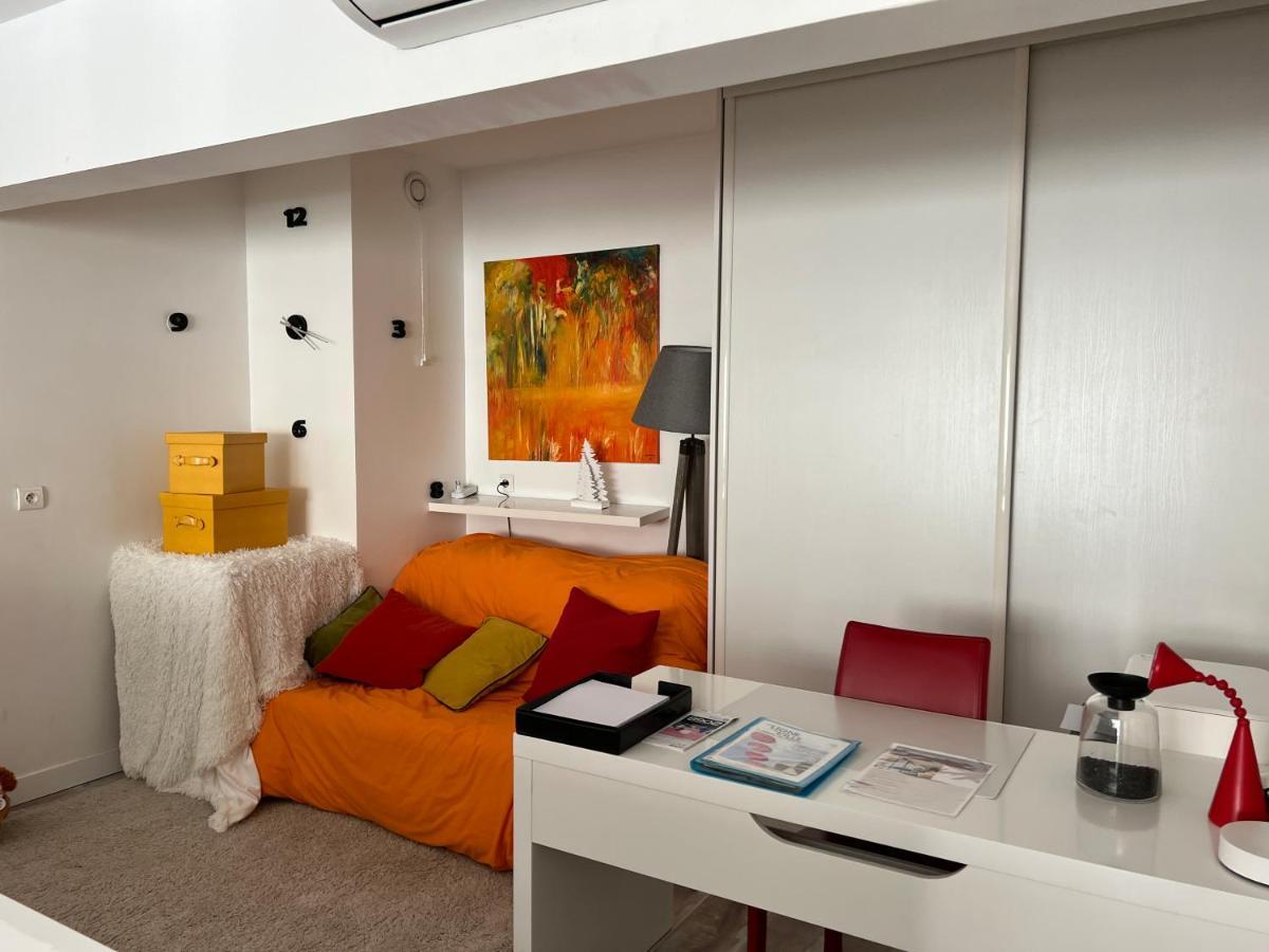 Une Pause…Au Soleil Classe 4 Etoiles 108 M2 A 3Min A Pieds De La Plage 라그랑모트 외부 사진